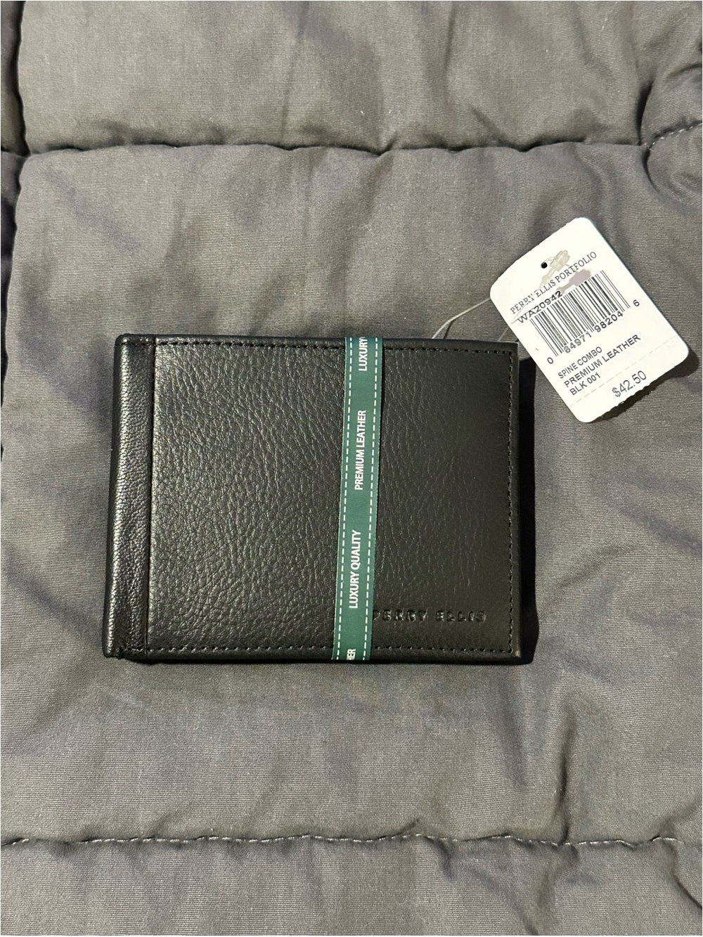 BRAND NEW Perry Ellis Portfolio Black Genuine Leather Bifold Wallet